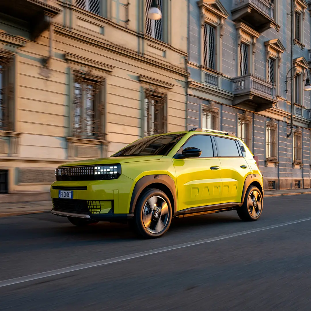 FIAT Grande Panda HYBRID Hybrid Pop - Tua da 16.950€ oppure da 253€ al mese.
